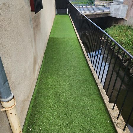 Appartement F2 tout confort proche centre ville avec parking Montluçon Extérieur photo