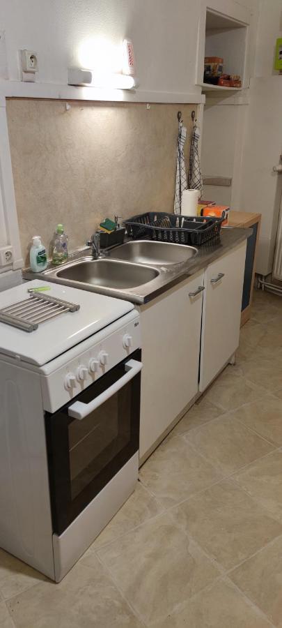Appartement F2 tout confort proche centre ville avec parking Montluçon Extérieur photo