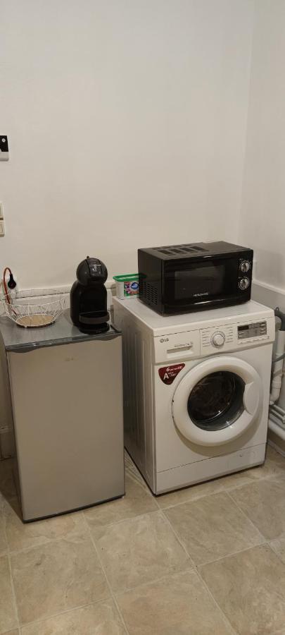 Appartement F2 tout confort proche centre ville avec parking Montluçon Extérieur photo